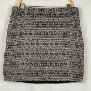 Nice skirt in good condition. No rips or stains. Size L.